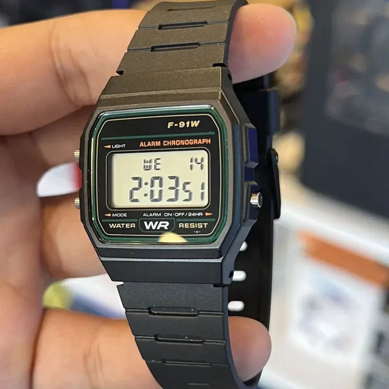 Punk Style Men's Metal Block Watch Waterproof Sports Student Electronic Watch Gold Silver Watch